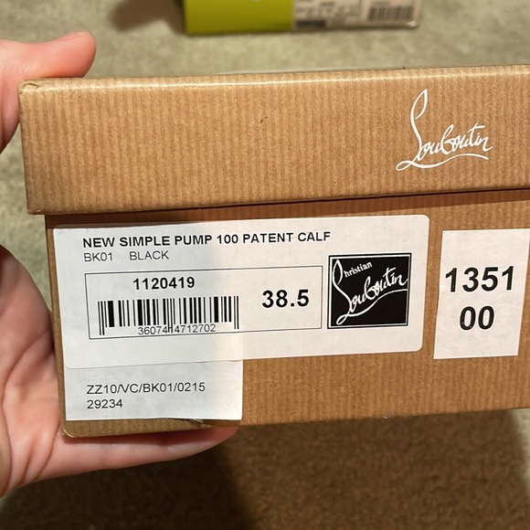 Christian Louboutin new simple pump 100 patent calf.  Size 38.5 - Picture 2 of 10
